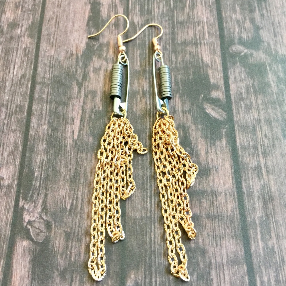 Handmade punk chain tassel safety pin earrings